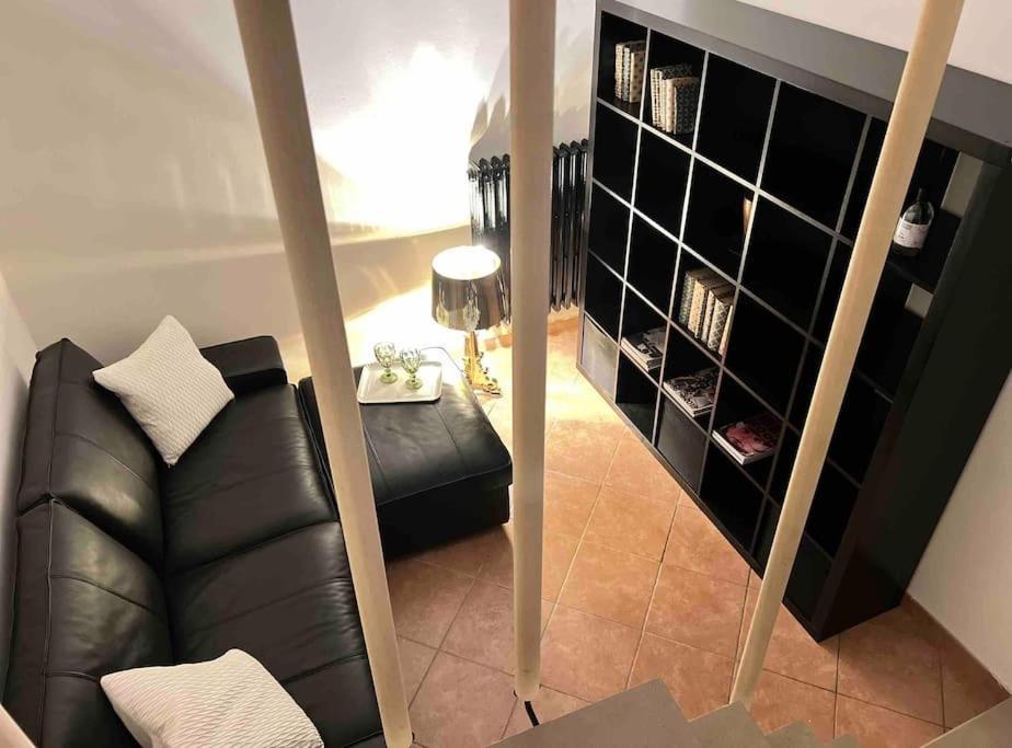 Apartamento Life Is Beautiful Design Loft Navigli Romolo, Netflix, Wifi, Ac And Street Parking Milán Exterior foto